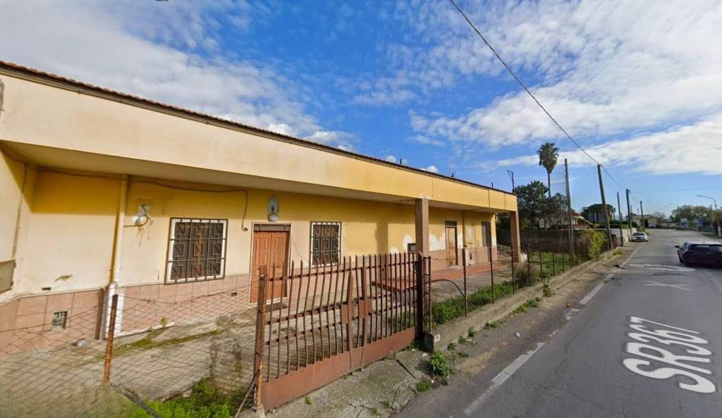 casa indipendente in vendita a Sarno in zona Episcopio