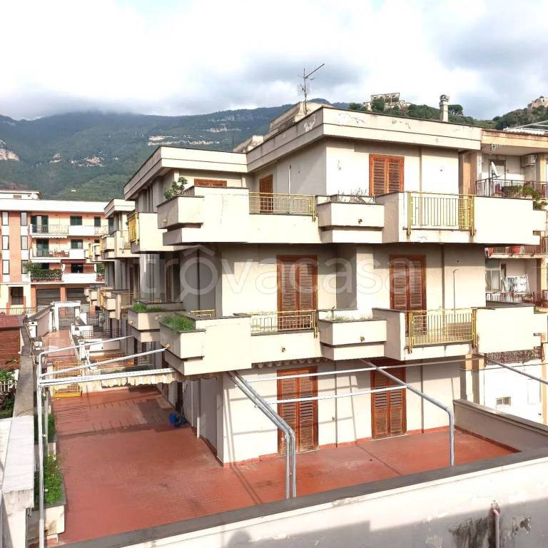 casa indipendente in vendita a Sarno