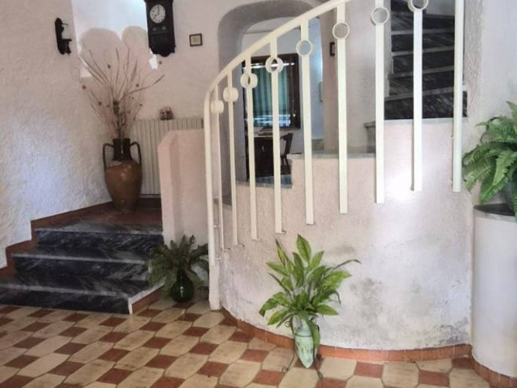 casa indipendente in vendita a Sarno in zona Lavorate