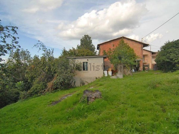 casa indipendente in vendita a Clavesana