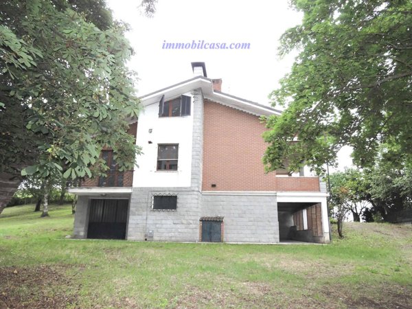 casa indipendente in vendita a Clavesana