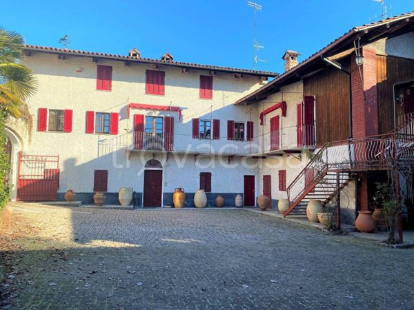 casa indipendente in vendita a Clavesana in zona Madonna della Neve