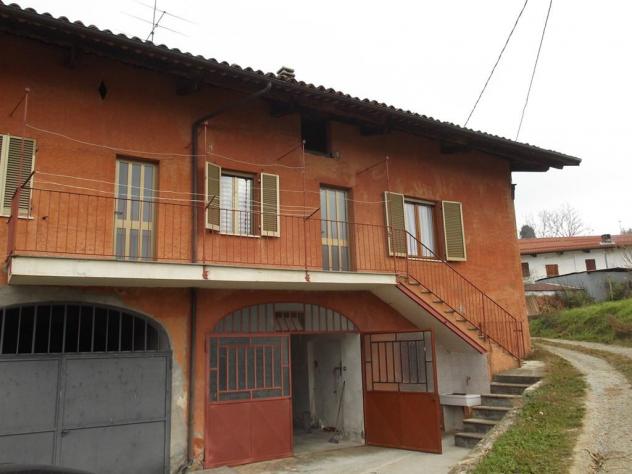 casa indipendente in vendita a Clavesana