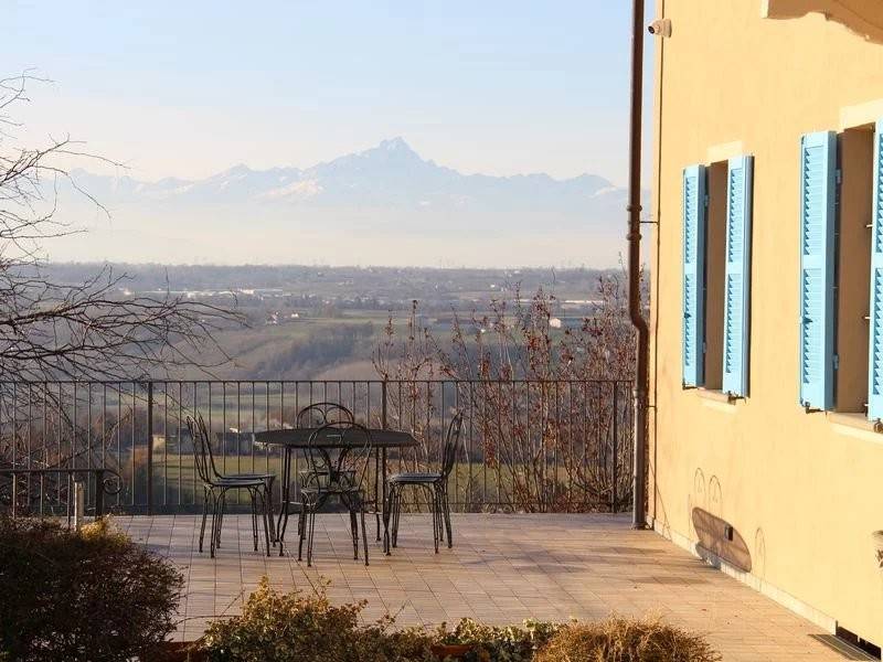 casa indipendente in vendita a Clavesana