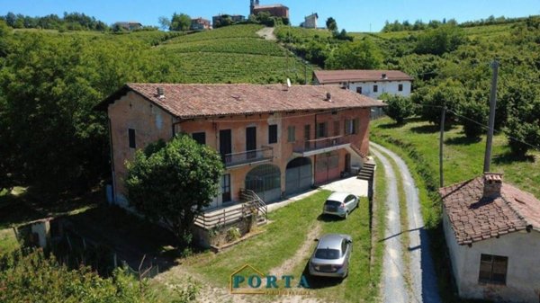 casa indipendente in vendita a Clavesana in zona Madonna della Neve