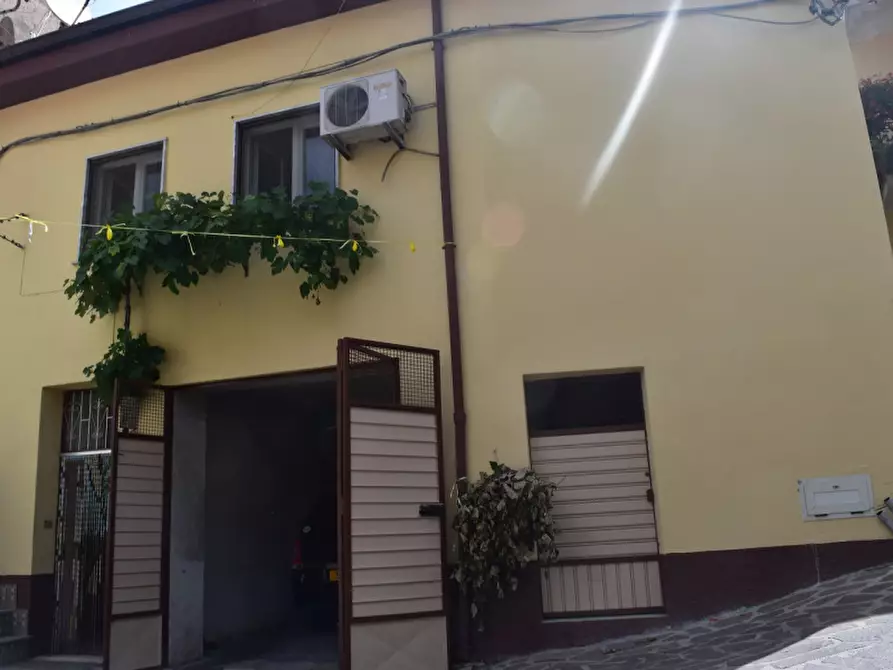 casa indipendente in vendita a Sassano