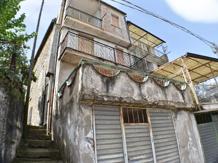 casa indipendente in vendita a Sassano