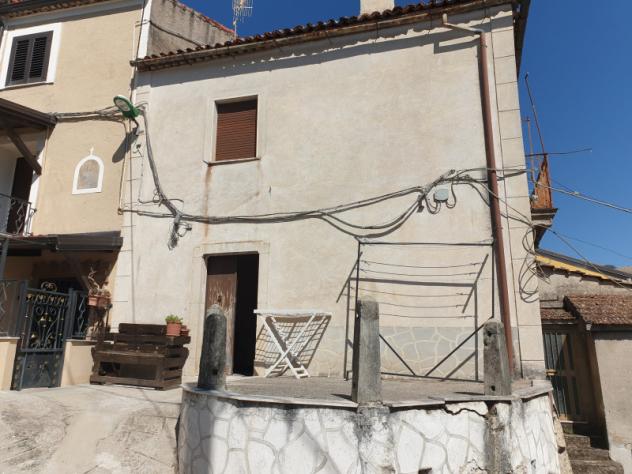 casa indipendente in vendita a Sassano