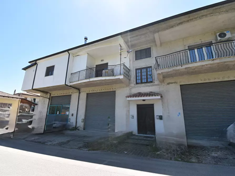 casa indipendente in vendita a Sassano