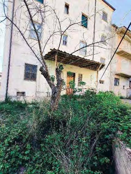 appartamento in vendita a Sassano in zona San Rocco/Silla