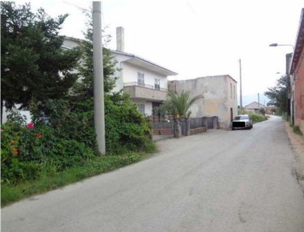 casa indipendente in vendita a Sassano