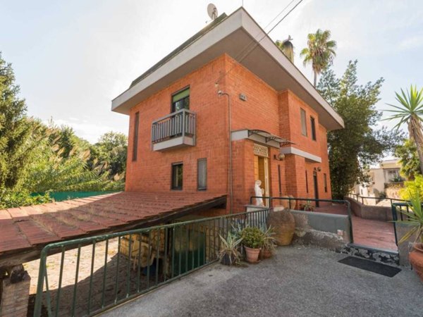 casa indipendente in vendita a Scafati in zona Centro Città