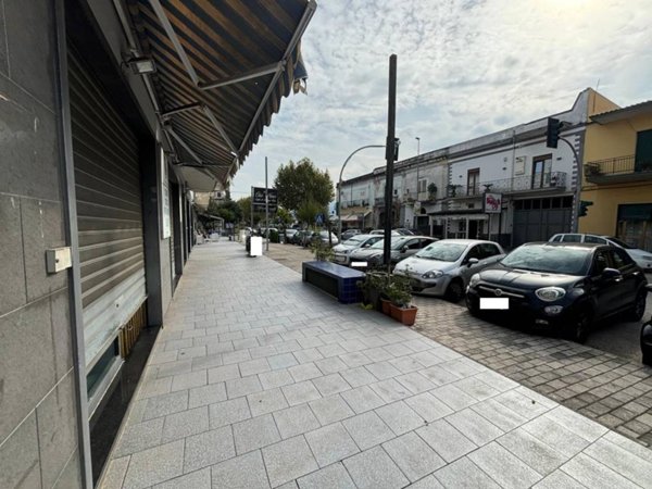 negozio in vendita a Scafati
