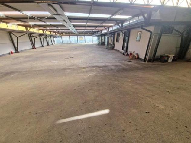 negozio in vendita a Scafati in zona San Pietro