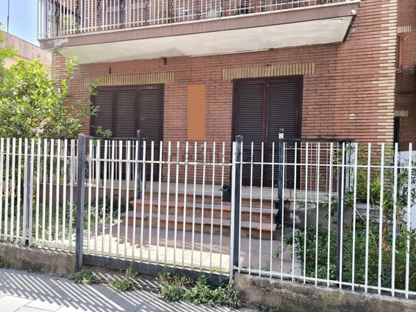 locale commerciale in vendita a Scafati in zona Centro Città