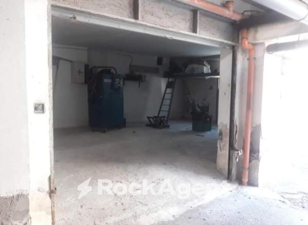 negozio in vendita a Scafati in zona Centro Città