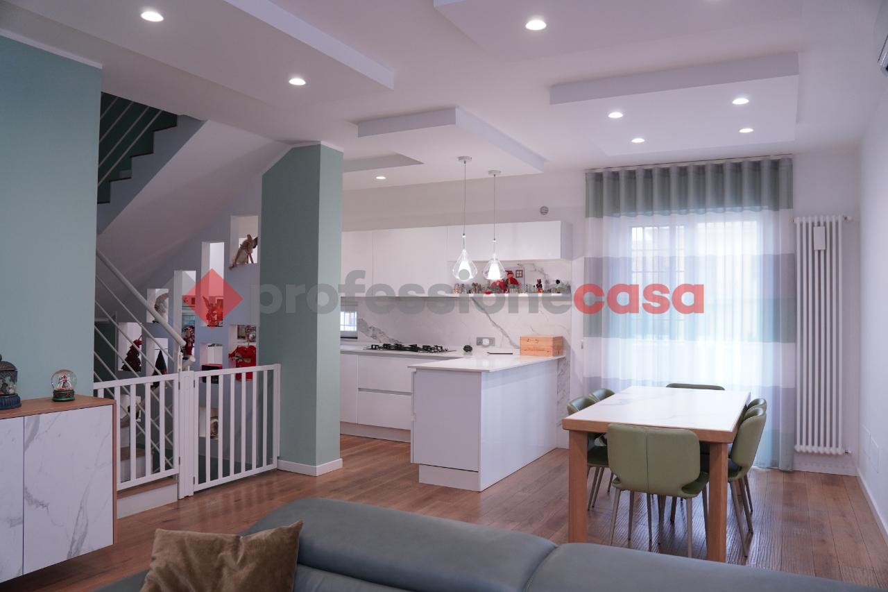 casa indipendente in vendita a Scafati