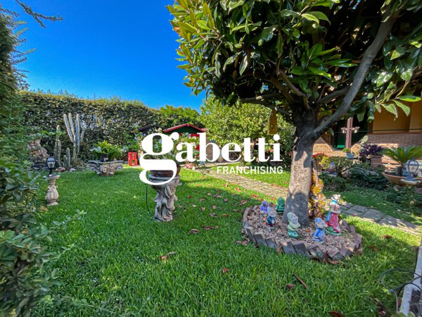 casa indipendente in vendita a Scafati in zona Centro Città