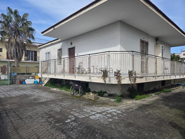 casa indipendente in vendita a Scafati in zona Centro Città