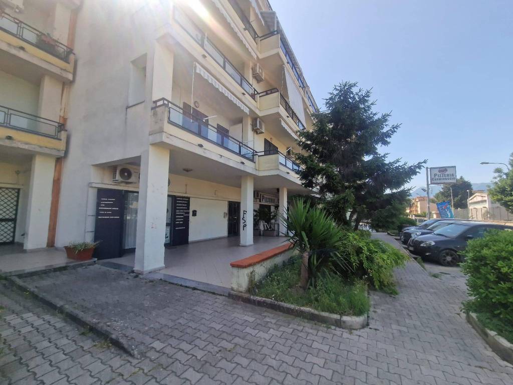 negozio in vendita a Scafati