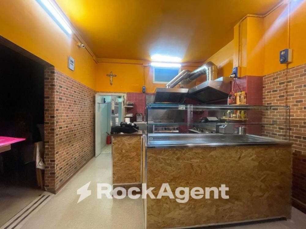 negozio in vendita a Scafati in zona Mariconda