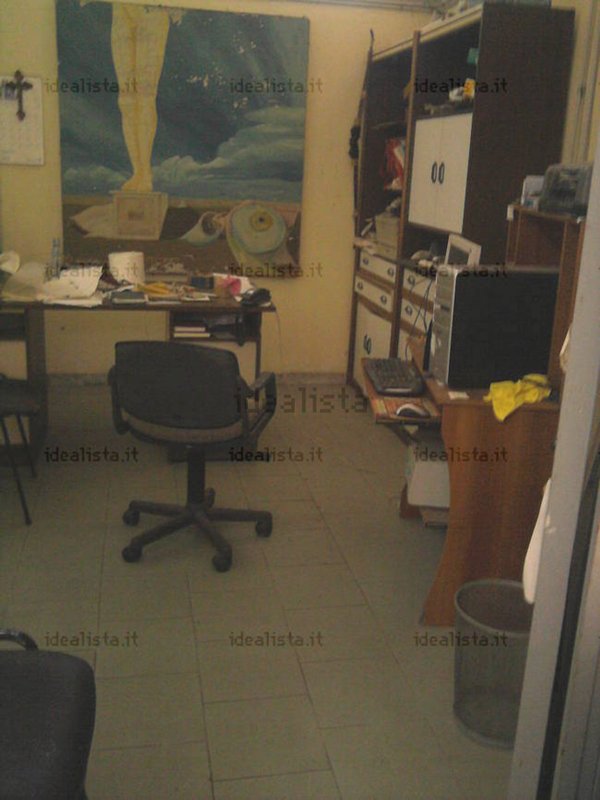 locale commerciale in vendita a Scafati