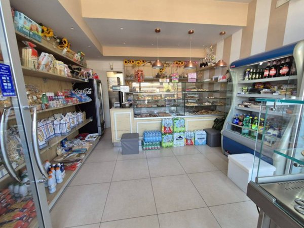 negozio in vendita a Scafati in zona Centro Città