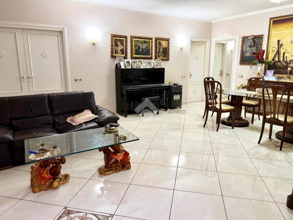 appartamento in vendita a Scafati in zona Centro Città