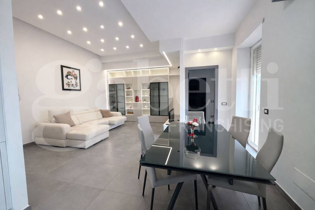 appartamento in vendita a Scafati in zona Centro Città