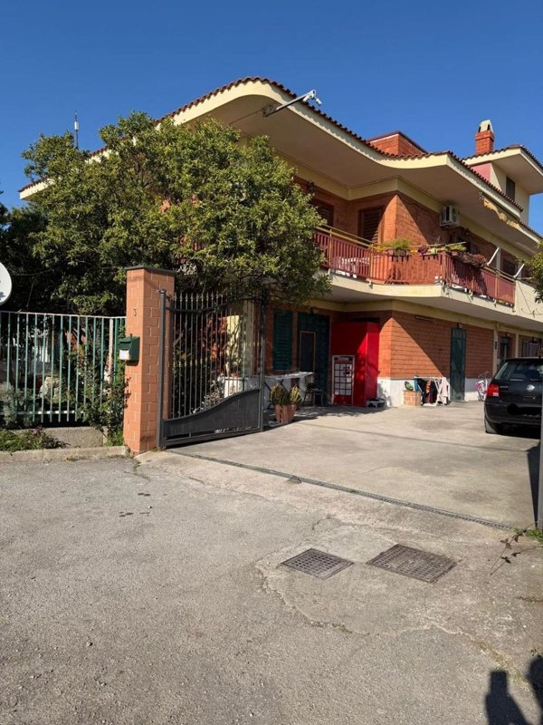 casa indipendente in vendita a Scafati