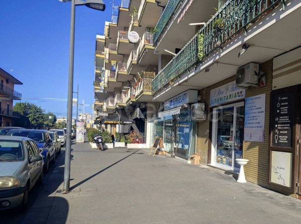 negozio in vendita a Scafati in zona Centro Città