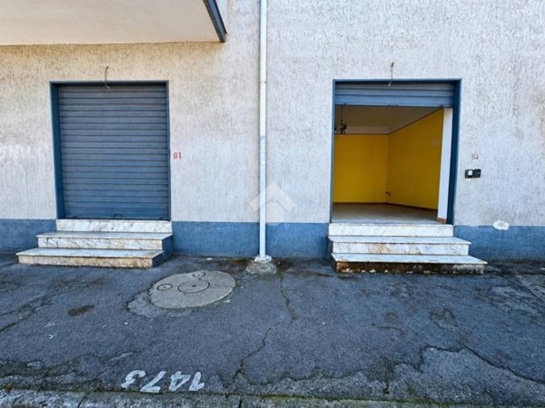 locale commerciale in vendita a Scafati