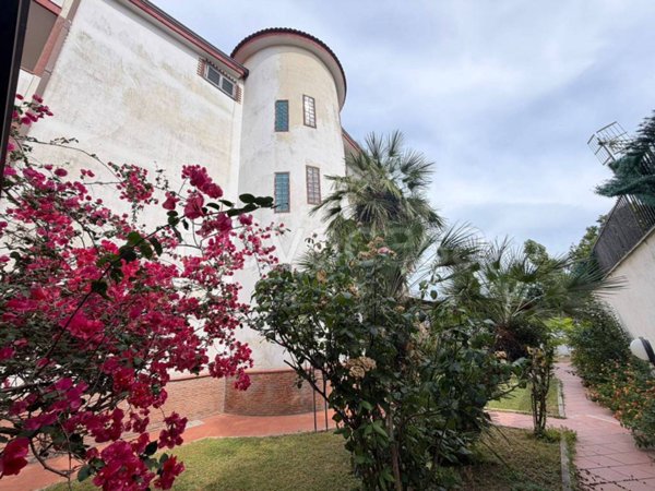 casa indipendente in vendita a Scafati in zona Berardinetti