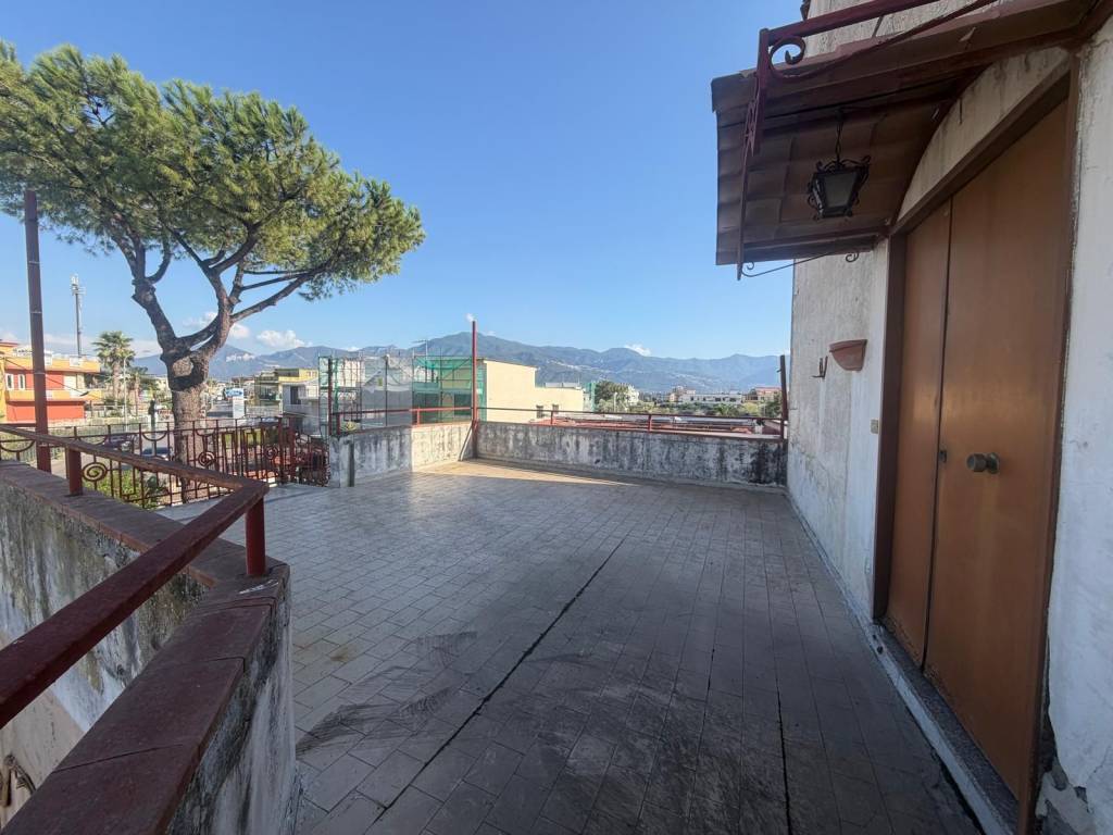 appartamento in vendita a Scafati in zona Berardinetti