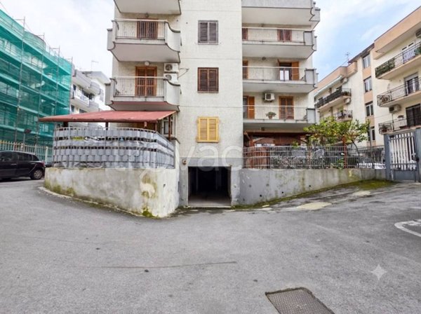 box auto in vendita a Scafati
