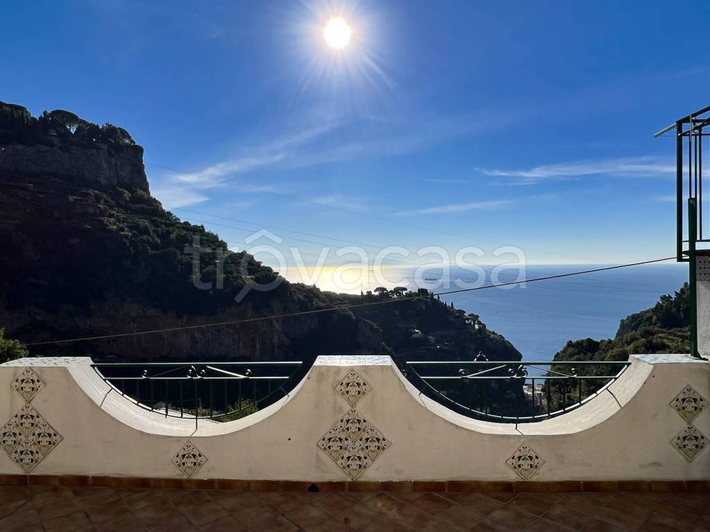 casa indipendente in vendita a Scala