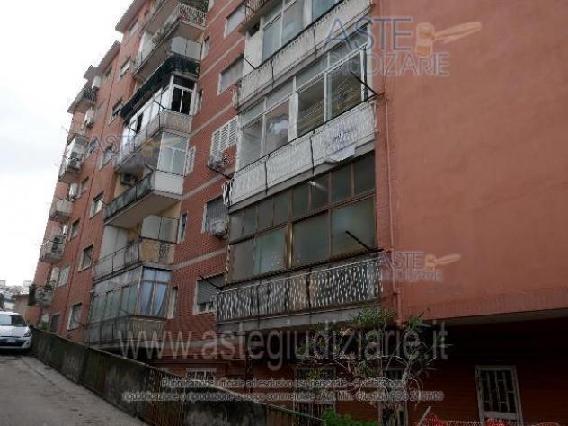 esavano in vendita a Scala