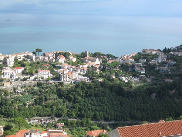 casa indipendente in vendita a Scala