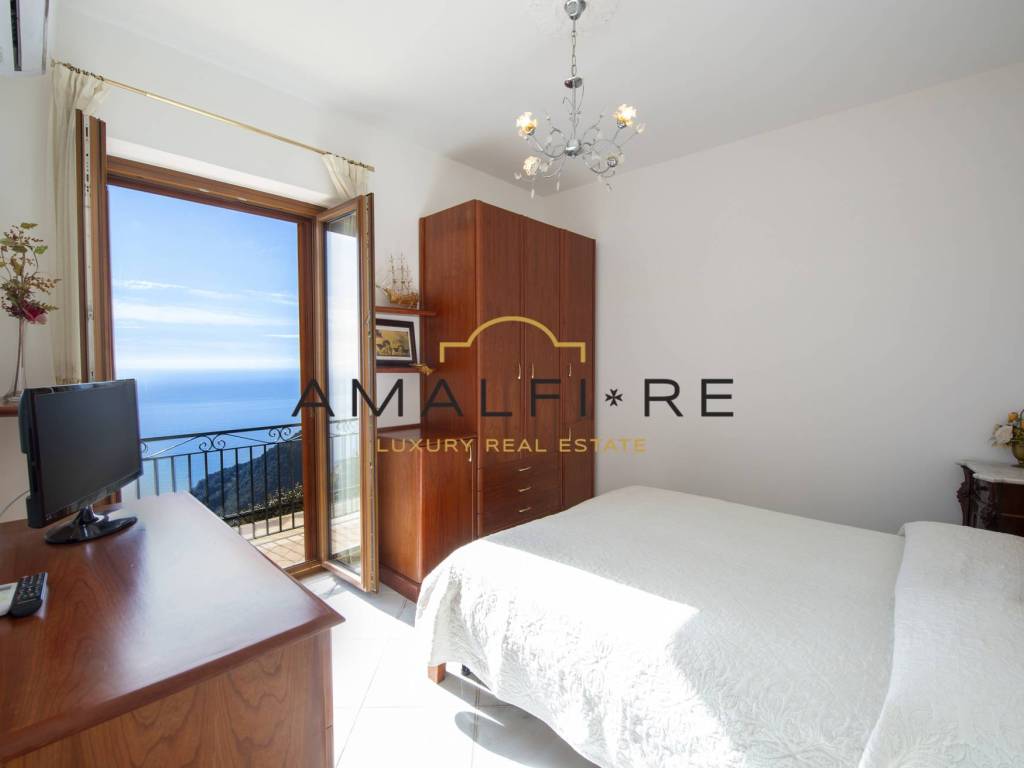 casa indipendente in vendita a Scala