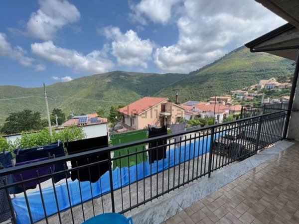 appartamento in vendita a Serramezzana