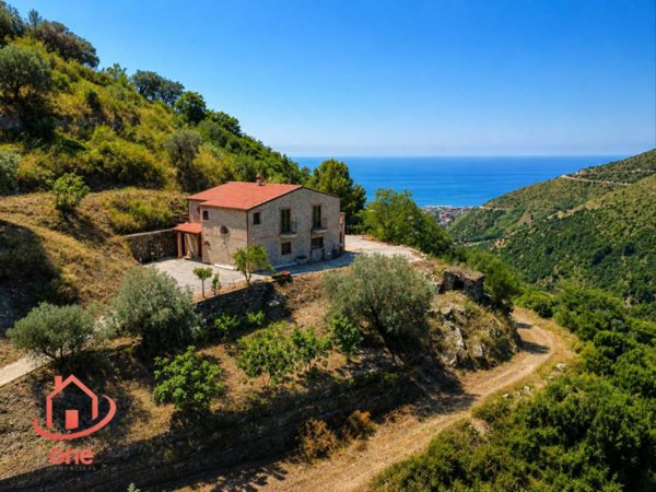 casa indipendente in vendita a Serramezzana in zona San Teodoro