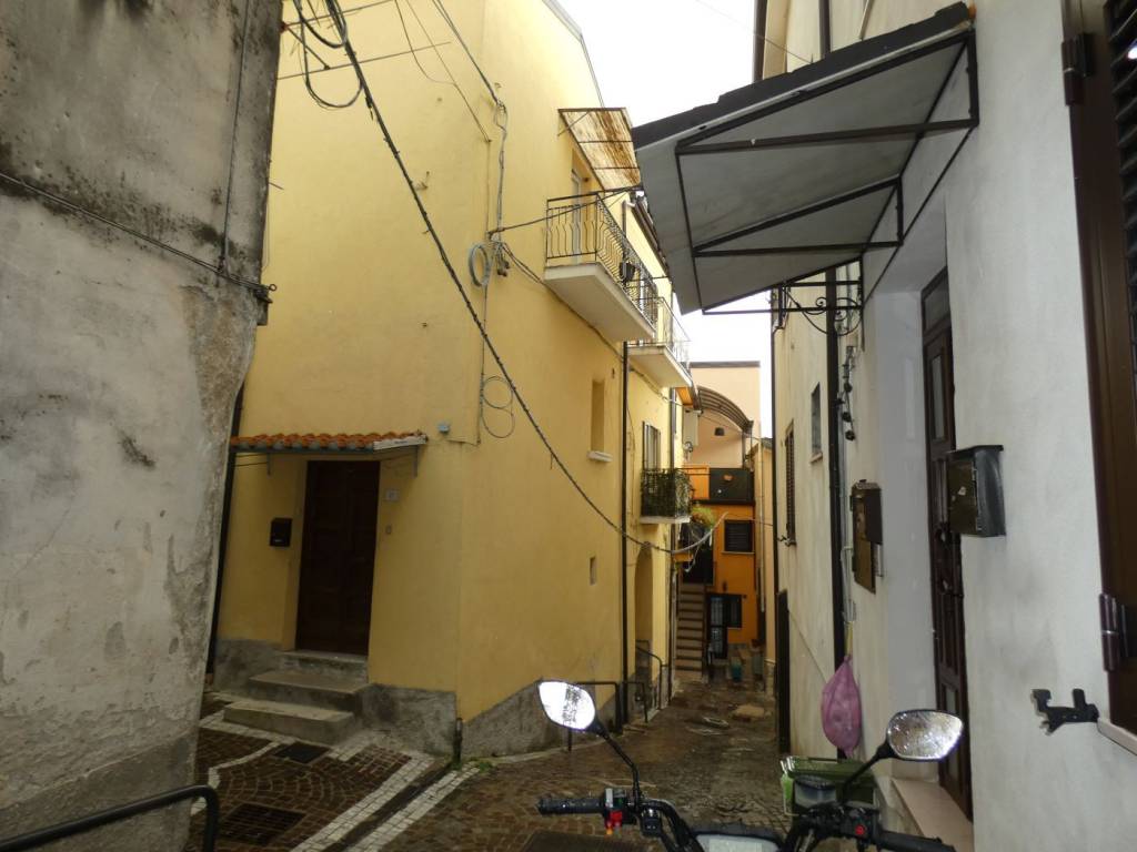 intera palazzina in vendita a Serre