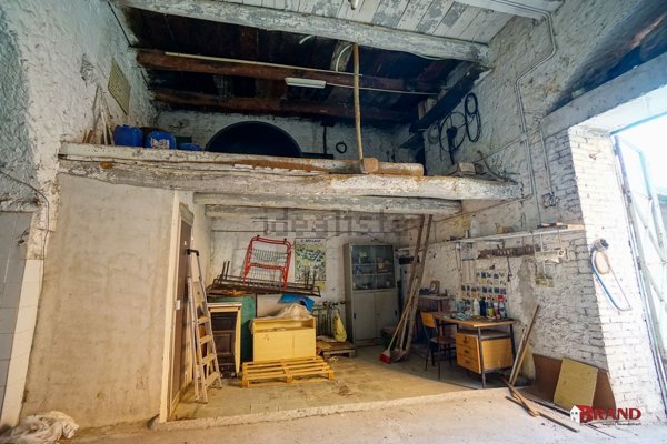 pentavano in vendita a Serre