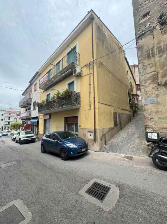 appartamento in vendita a Serre