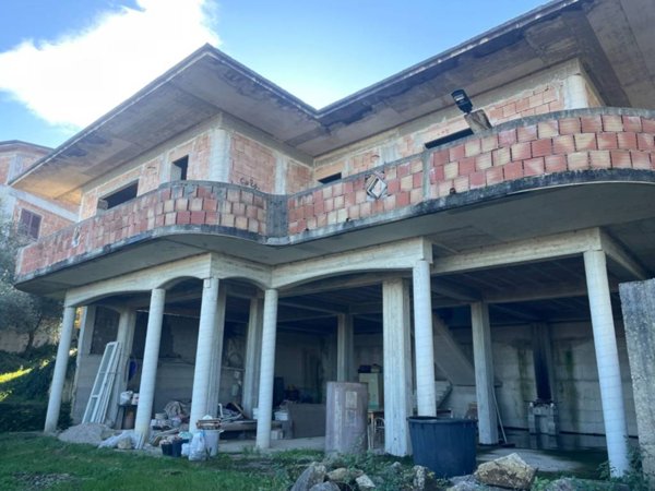 casa indipendente in vendita a Sessa Cilento in zona Valle