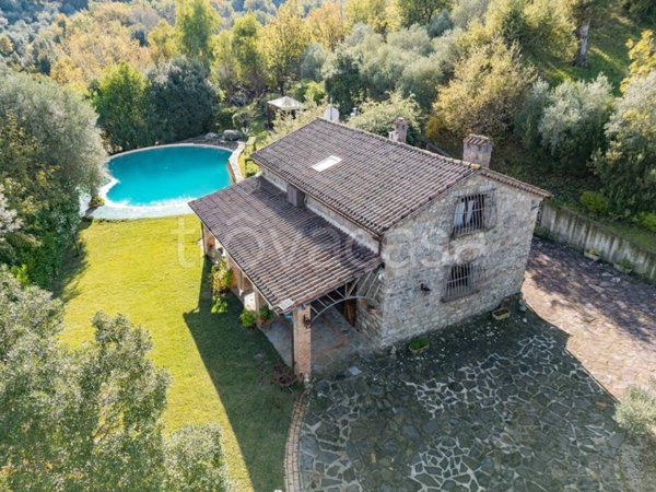 casa indipendente in vendita a Sessa Cilento in zona San Mango