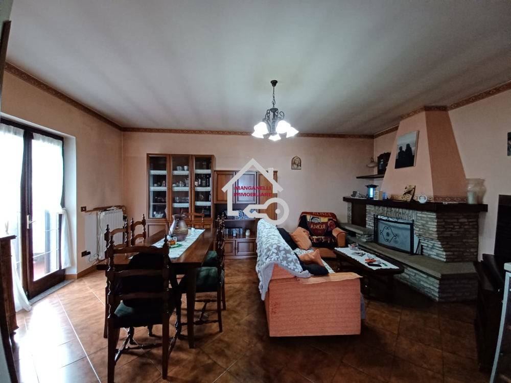 casa indipendente in vendita a Sessa Cilento in zona San Mango