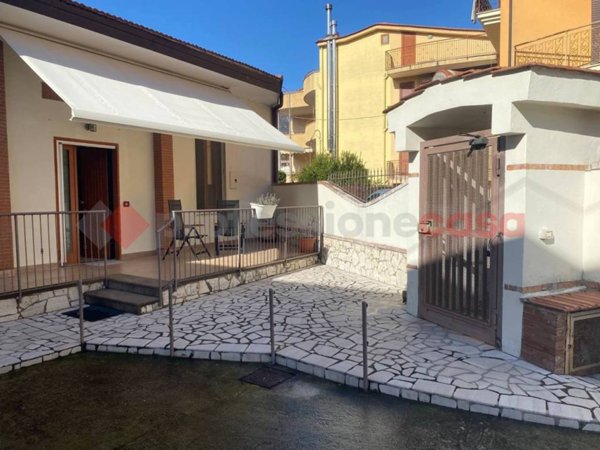 casa indipendente in vendita a Siano