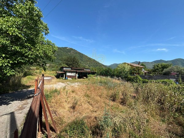 terreno edificabile in vendita a Siano