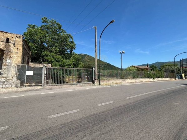 terreno edificabile in vendita a Siano